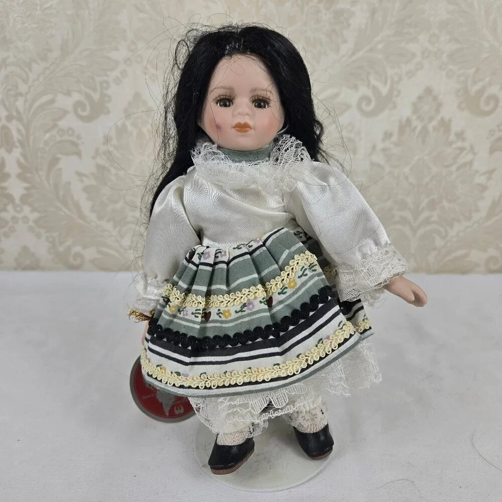 VTG Dolls of the World Collection Petite Porcelain Doll 